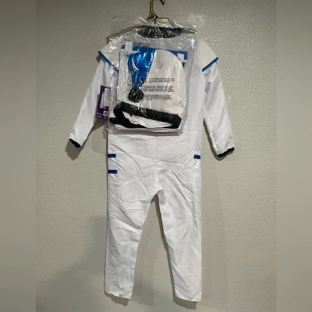 MEMBERS MARK kids Astronaut Halloween space costume with backpack